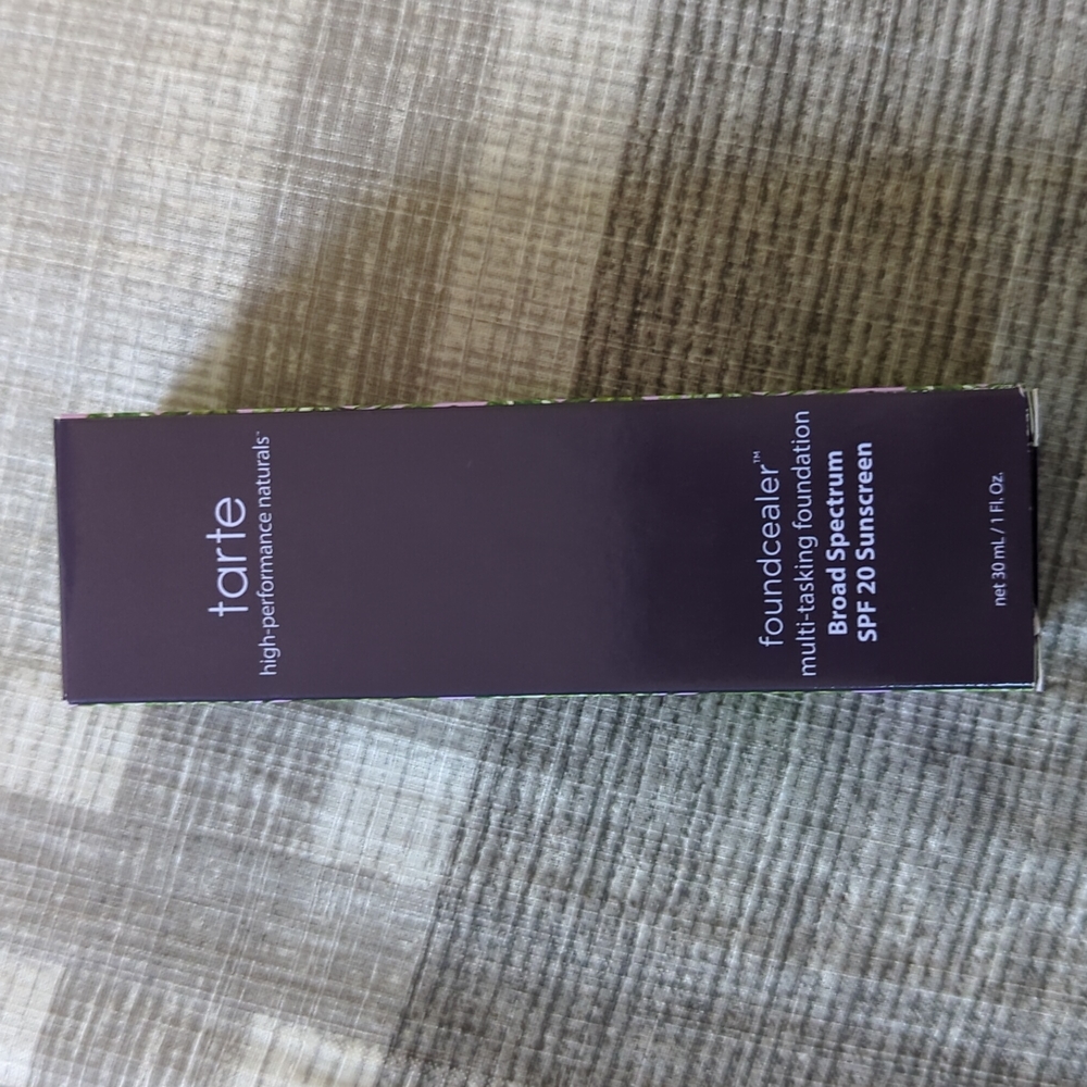 Tarte Foundcealer Multitasking Foundation